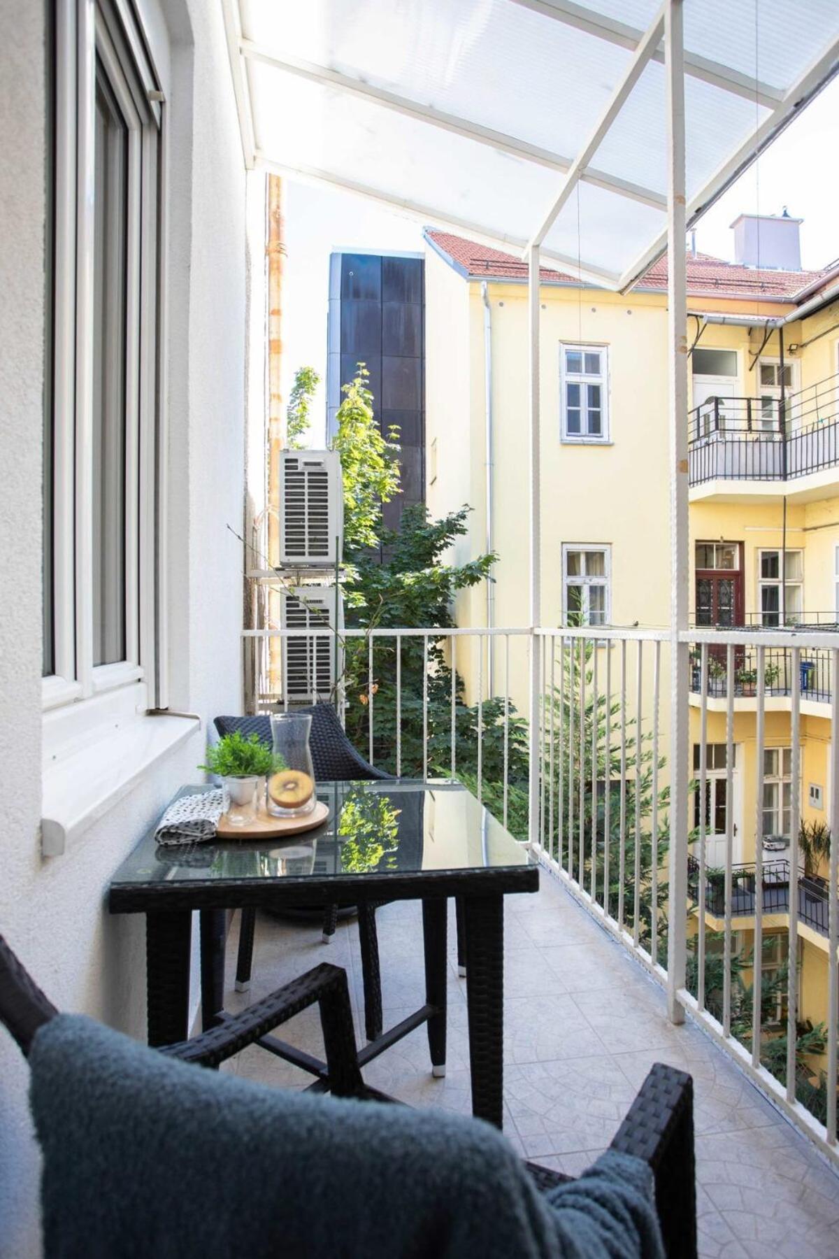 Sofia'S Apartment Urban Stay ซาเกร็บ ภายนอก รูปภาพ